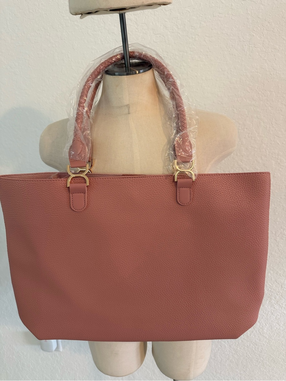 New Leather Ulta Beauty Rose Mauve Pebbled Tote with Gold Hardware